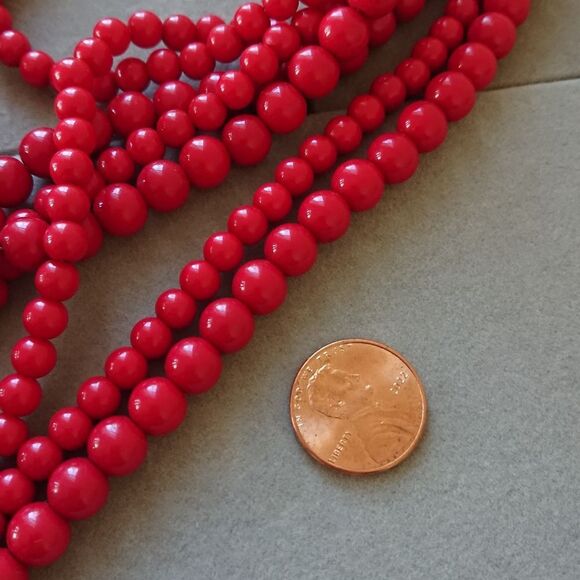 H & M Red multi layed beads necklace - Picture 6 of 7